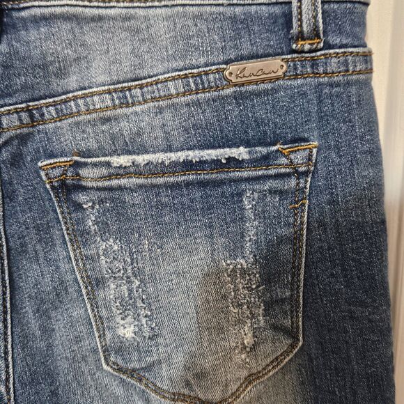 KanCan Women’s Mid Rise Jeans Distressed Ripped Medium Wash Sz 3/25 - Picture 4 of 5